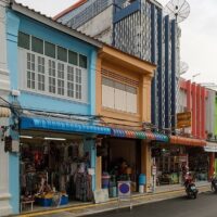 Strengere Kontrollen für die Besucher, die aus den Hochrisikoprovinzen auf Phuket ankommen