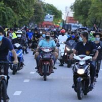 Am Montagabend wurden 13 Demonstranten festgenommen