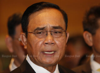 Die Pheu Thai Partei wird einen Misstrauensantrag gegen Premierminister Prayuth und mindestens vier Kabinettsminister stellen