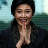 Yingluck beklagt die verlorene Entwicklung wegen des Putsches von General Prayuth