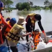 7 Tote nachdem die Überschwemmungen in 16 Provinzen weiter andauern