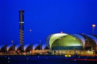 Das globale Ranking vom internationalen Flughafen Suvarnabhumi stürzt ab