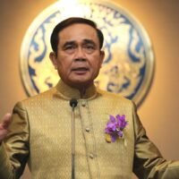Premierminister Prayuth Chan-o-cha hat staatliche Stellen angewiesen, nach der Wiedereröffnung am 1. November alle zwei Wochen eine neue Bewertung abzugeben.