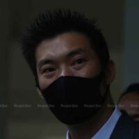 Wird der Gründer der Progressive Movement, Thanathorn Juangroongruangkit, wegen seiner Kritik am Covid-19 Impfprogramm der Regierung angeklagt