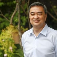 Abhisit - Es ist an der Zeit, der Jugend ein größeres Mitspracherecht in der Nation zu geben