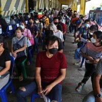 Lassen Sie Ihre Moderna Bestellung fallen, holen Sie sich Pfizer aus dem Impfprogramm der Regierung