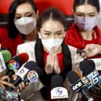 Pheu Thai sagt, Thaksins jüngste Tochter Paethongtan Shinawatra ist kein bloßes Mauerblümchen