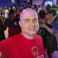 Yan Marchal wird mit den Worten zitiert, dass das Wiedereinreiseverbot wahrscheinlich mit seinen Social-Media-Beiträgen über die thailändische Politik zusammenhängt