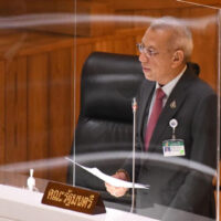 der thailändische Minister für Tourismus und Sport Pipat Ratchakitprakan