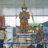 Die gedämpfte Atmosphäre am Flughafen Suvarnabhumi am 7. Dezember nach der Entdeckung der Omicron Variante in Thailand