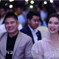 Thammanats Rückzug lässt Prayuth zwischen einem Felsen und einem harten Ort zurück