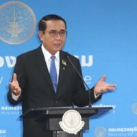 Prayuth gelobt erneut, bis März 2023 zu bleiben
