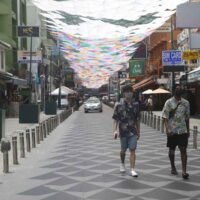 Bangkoks Khao San Road ist am Songkran Day im April letzten Jahres ruhig