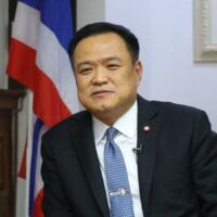 Der thailändische Gesundheitsminister Anutin ist „zutiefst besorgt“ über den Alkoholkonsum während Songkran