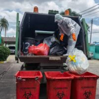 Die Regierung zeigt sich besorgt über die Entsorgung infektiöser Abfälle