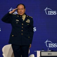 Der chinesische Verteidigungsminister Wei Fenghe warnte am Sonntag diejenigen, „die die Unabhängigkeit Taiwans anstreben“, es werde kein gutes Ende nehmen.