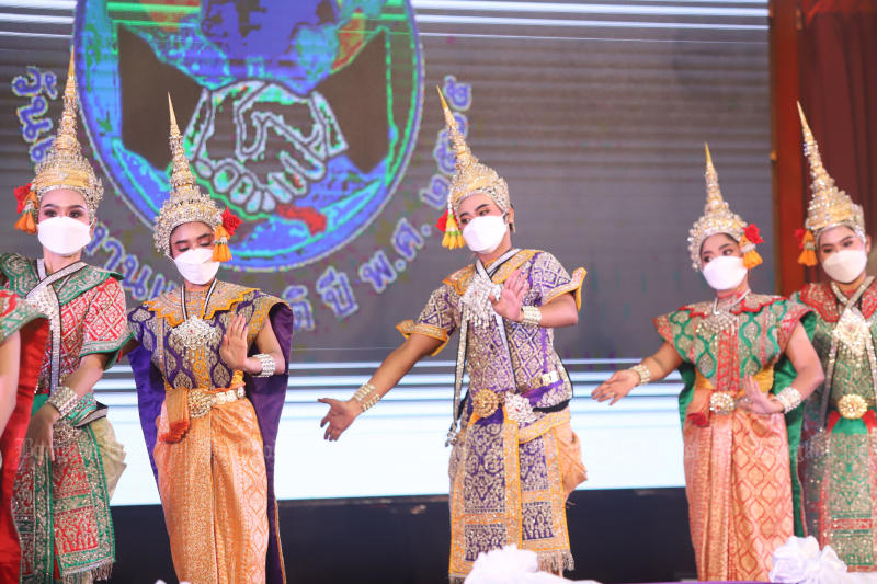 Elemente der thailändischen Kultur wie dieser traditionelle Tanz gelten als sanfte Kraft (Soft Power), um das Image und die Wirtschaft des Landes zu fördern.