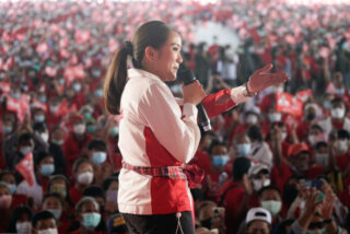 Thaksins jüngste Tochter ist die beliebteste Wahl für das Amt des Premierministers