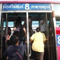 Busunternehmen fordern die Regierung auf, finanzielle Unterstützung zu leisten