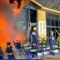 15 Familien der bei einem Brand in einem Pub in Sattahip getöteten Menschen sollen 354.400 THB Hilfsgelder erhalten