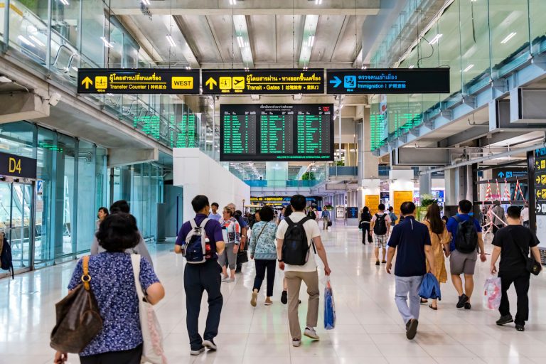 Thailand will 300 Baht Eintrittsgebühr für Touristen ab Anfang 2023