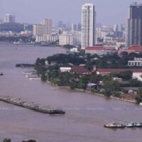 Chao Phraya steigt weiter an, starke Regenvorhersage für nächste Woche