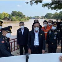 Der suspendierte Premierminister Prayut Chan o-cha besucht am Freitag die Provinz Ayutthaya, um den Hochwasserschutz zu inspizieren.