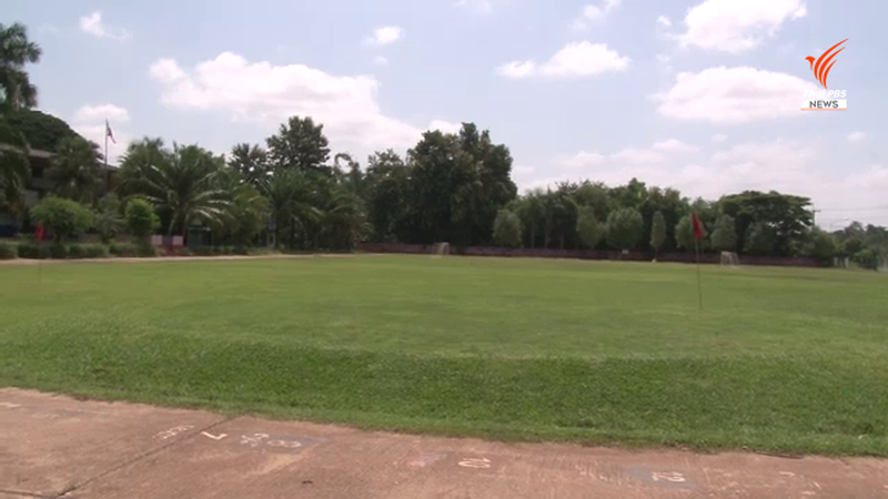 Thailändische Schule unter Beschuss, weil sie einen Fußballplatz in eine Golf Driving Range verwandelt hat