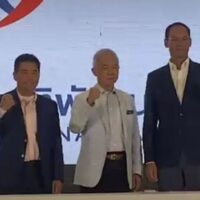 Der neue Parteivorsitzende von Chart Pattana Kla gelobt, den Wohlstand nach Thailand zurückzubringen