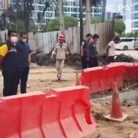 Die Fertigstellung der Straßenarbeiten an der Soi Buakhao wurde nach einem Brand bis zum nächsten Songkran zurückgestellt