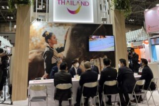 Die Tourismusbehörde von Thailand und thailändische Tourismusunternehmen präsentieren ihre aktualisierten Produkte japanischen Geschäftspartnern auf der Tourism Expo Japan 2022 in Tokio.