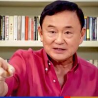 Der frühere Ministerpräsident Thaksin Shinawatra, dessen berüchtigte Politik des „Kriegs gegen die Drogen“ zur Tötung von mehr als 2.800 Menschen in „drei Monaten“ führte, hat angeboten, Premierminister Prayuth Chan o-cha dabei zu helfen, dem Drogenhandel ein für alle Mal ein Ende zu bereiten