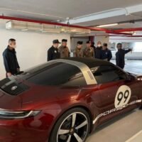 Die Polizei durchsuchte am Dienstag (29. Nov.) 11 Standorte im Großraum Bangkok, darunter ein Luxuswohnprojekt im Lasalle Viertel von Samut Prakan