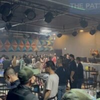 Die Polizei überfiel einen illegalen Nachtclub in Pattaya, der erst eine Woche zuvor durchsucht worden war, und sieben Personen wurden positiv auf illegale Drogen getestet.