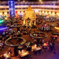 Das Repräsentantenhaus hat am Donnerstag nach einem dreistündigen Treffen zur Erörterung der Angelegenheit einen vollständigen Bericht über den Vorschlag zur Einrichtung einer Casino Unterhaltungszone in Thailand genehmigt.