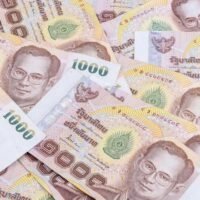 Der Generalsekretär der Antikorruptionskommission des öffentlichen Sektors, Bhumivisan Kasemsook, sagte gestern am Dienstag, dass das Nationale Antikorruptionskommandozentrum zwischen dem 22. Juni 2000 und dem 28. Dezember 2022 insgesamt 2.351 Beschwerden aus der Öffentlichkeit erhalten habe , davon wurden bereits 1.430 Beschwerden untersucht und abgeschlossen. Derzeit werden noch 912 weitere Fälle bearbeitet.