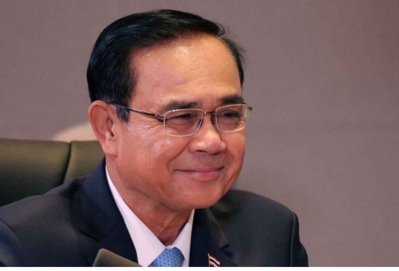 . Premierminister Prayuth Chan o-cha sagte, er werde noch keine Auflösung des Repräsentantenhauses fordern, obwohl er die rechtlichen Gründe dafür habe, nachdem am Sonntag zwei geänderte organische Gesetze zur Abhaltung von Wahlen in Kraft getreten seien. Er sagte, die Wahlkommission (EC) brauche noch Zeit, um sich auf die kommenden Wahlen vorzubereiten.