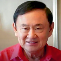 Der flüchtige ehemalige Premierminister Thaksin Shinawatra besteht darauf, dass seine Rückkehr nach Thailand ohne Hilfe von Pheu Thai oder der regierenden Palang Pracharath Partei erfolgen und von seiner Tochter Paetongtarn angekündigt wird. Thaksin gab die jüngste Erklärung zur Rückkehr in sein Heimatland während einer Diskussion in der Clubhouse Social Media App am Dienstagabend (24. Januar) ab.