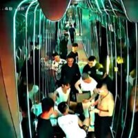 Der Kommissar des Metropolitan Police Bureau (MPB), Pol Generalleutnant Thiti Saengsawang, hat darauf bestanden, dass die Polizei einen Fall im Zusammenhang mit einem chinesischen Verbrechersyndikat transparent und im Einklang mit dem Gesetz behandelt.