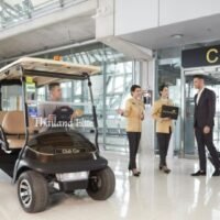 Ab 2022 machten chinesische Staatsangehörige 35 % der Gesamtmitgliedschaft im Thailand Elite Card Programm aus. Die Thailand Elite Card steht wieder im Rampenlicht der Öffentlichkeit, nachdem Jirayu Huangsap, ein Abgeordneter der Pheu Thai Partei, letzte Woche im Parlament sagte, dass zwielichtige chinesische Geschäftsleute Mitglieder dieses Privilegprogramms geworden seien.