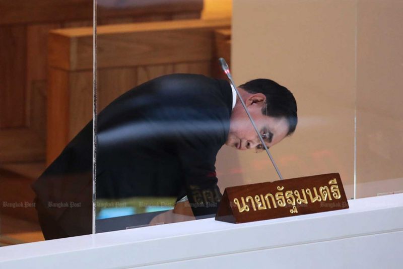 Premierminister Prayuth Chan o-cha schlug am Donnerstag gegen die Opposition wegen der Verleihung der thailändischen Staatsbürgerschaft an den in China geborenen Geschäftsmann und mutmaßlichen Gangsterboss Chaiyanat „Tuhao“ Kornchayanant zurück und sagte, es sei die Regierung Yingluck Shinawatra gewesen, die seine Einbürgerung unterstützt habe.