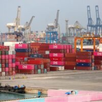 Thailändische Stahlhersteller sind besorgt über einen Zustrom billiger Stahlprodukte aus Russland auf die thailändischen und ASEAN Märkte nach Sanktionen gegen Moskau wegen seiner Invasion in der Ukraine. Da Stahlexporte aus Russland vom europäischen Markt verboten sind, sucht Russland nach neuen Käufern - und China kauft ein.