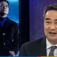 Der ehemalige Vorsitzende der Demokraten, Abhisit Vejjajiva, sagte, er habe eine Einladung abgelehnt, als Parteikandidat bei den Parlamentswahlen am 14. Mai zu kandidieren, um die Einheit der Partei nicht zu stören.