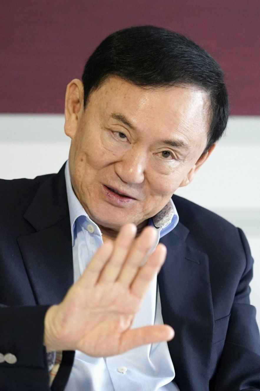 Der frühere thailändische Premierminister Thaksin Shinawatra sagte, er sei bereit, zurückzukehren und seine Haftstrafe in Thailand zu verbüßen, vorausgesetzt, er dürfe den Rest seines Lebens mit seiner Familie verbringen, unabhängig von den Ergebnissen einer bevorstehenden Parlamentswahl.