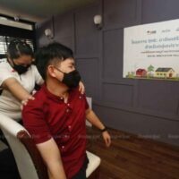 Eine neue Studie unterstreicht die Notwendigkeit für Thailänder, sich mehr zu bewegen, um eine gute Gesundheit zu gewährleisten, wobei 76 % jeden Tag sieben Stunden oder mehr im Sitzen verbringen, sagte der Generaldirektor des Gesundheitsministeriums, Suwanchai Wattanayingcharoenchai.