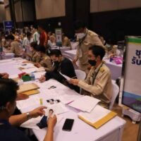 Das Parteilistensystem, das den Fachleuten aus verschiedenen Bereichen ermöglichen soll, sich auf den Ruf der Parteien zu verlassen, um Abgeordnete zu werden, wurde von Parteien ausgenutzt, um ihren loyalen Unterstützern oder Geldgebern einen Gefallenen zu tun, sagen Wissenschaftler.