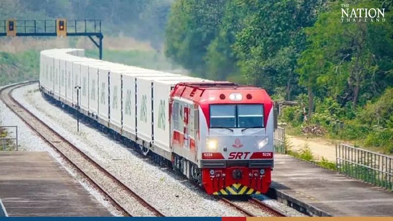 Der „Durian“ Zug von Map Ta Phut nach Guangzhou hat Rekorde gebrochen, wenn es darum geht, Obst von Thailand nach China zu transportieren.<br /> Der „Durian“ Zug von Map Ta Phut nach Guangzhou hat Rekorde gebrochen, wenn es darum geht, Obst von Thailand nach China zu transportieren. Das Logistikunternehmen Pan-Asia Silk Road Ltd (PAS) gab am Montag bekannt, dass sein Güterzug mit 25 Kühlcontainern voller Durian am Sonntag um 21.20 Uhr am Bahnhof Guangzhou einlief, einen halben Tag früher als geplant.