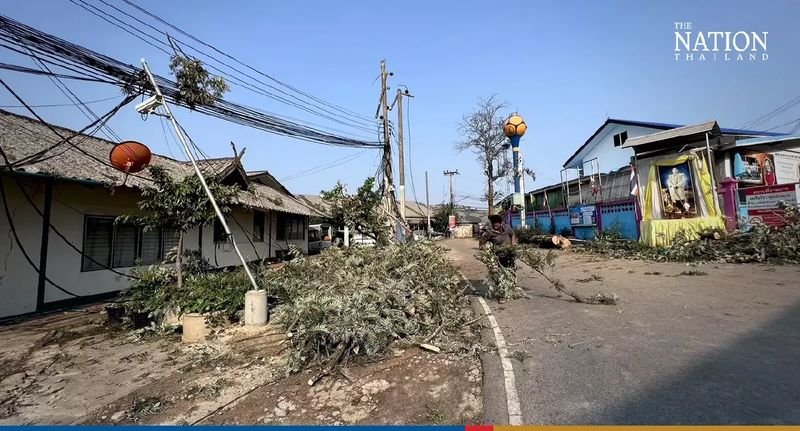 Tropische Stürme haben am Samstag (22. April) Gebiete in der Nähe des Berges Mon Jam in Chiang Mai und in vielen Teilen der Provinzen Sa Kaew und Nakhon Phanom im Nordosten verwüstet, sagten Beamte.