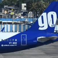 Ein indisches Gericht gewährte Go Airlines (India) Ltd gestern Insolvenzschutz, eine Entscheidung, die der viertgrößten Fluggesellschaft des Landes bei ihren Sanierungsbemühungen helfen könnte, aber auch die Versuche ausländischer Leasinggeber, ihre Flugzeuge zurückzufordern, behindern könnte.