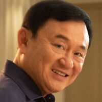Akademiker glauben, dass ein kürzlich veröffentlichter Tweet des flüchtigen ehemaligen Premierministers Thaksin Shinawatra als politischer Schachzug gedacht war, um Unterstützung für die Pheu Thai Partei zu gewinnen, von der Meinungsforscher vorhersagen, dass sie vor dem 14. Mai Stimmen an die immer beliebter werdende Move Forward Partei (MFP) verlieren könnte.